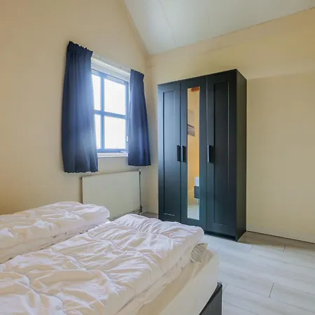 Spacious In Casa de Férias Julianadorp