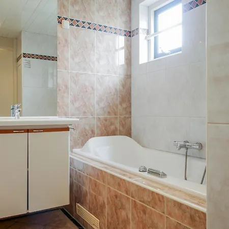 Casa de Férias Spacious In *